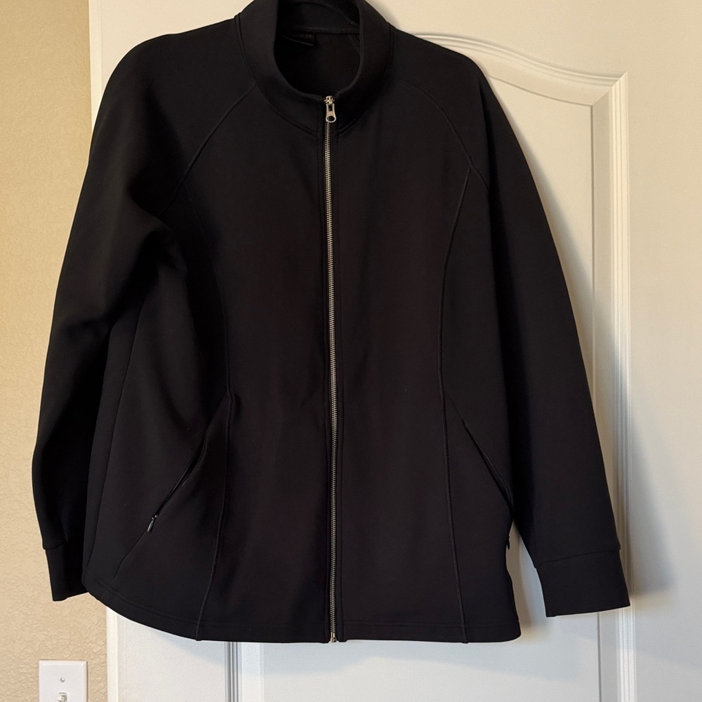 Women's Black Zip-Front Jacket 32 degrees